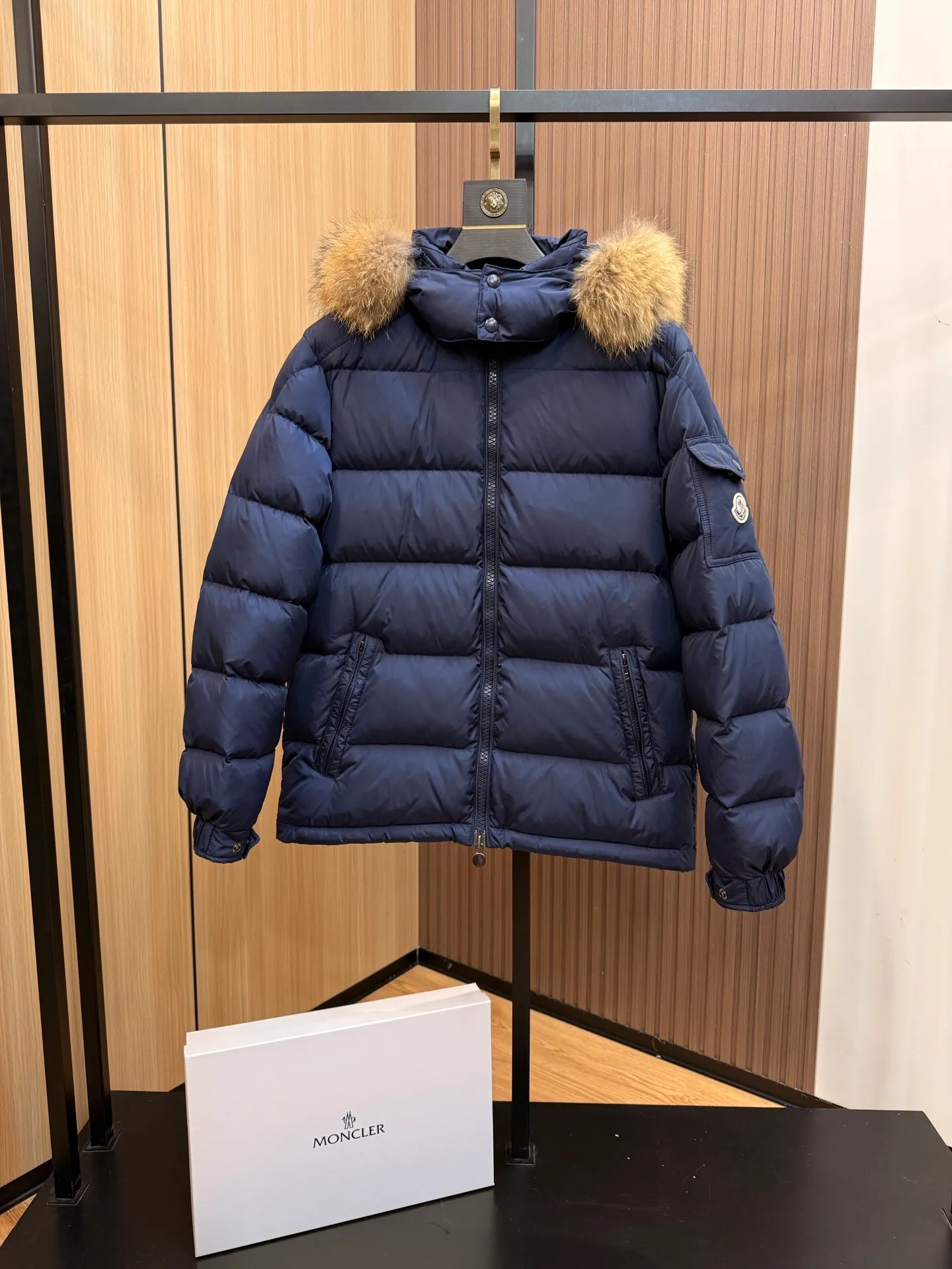 ⬆️Moncler Mayaf . . . Maya . Mayaf ， 。 Mayaf Classic Moncler Maya ， ， 。 ， 。 Classic ， 。 • • • • • ， • • • • •